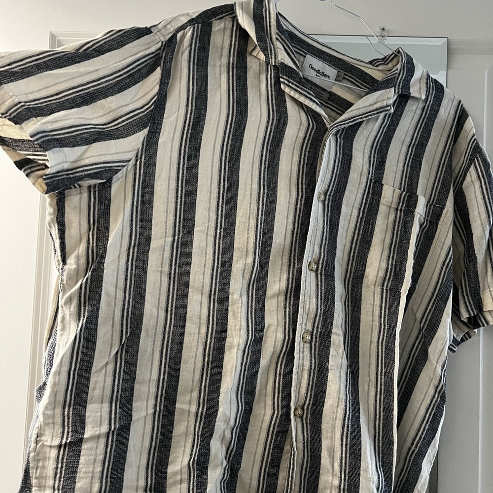 Good fellow button up